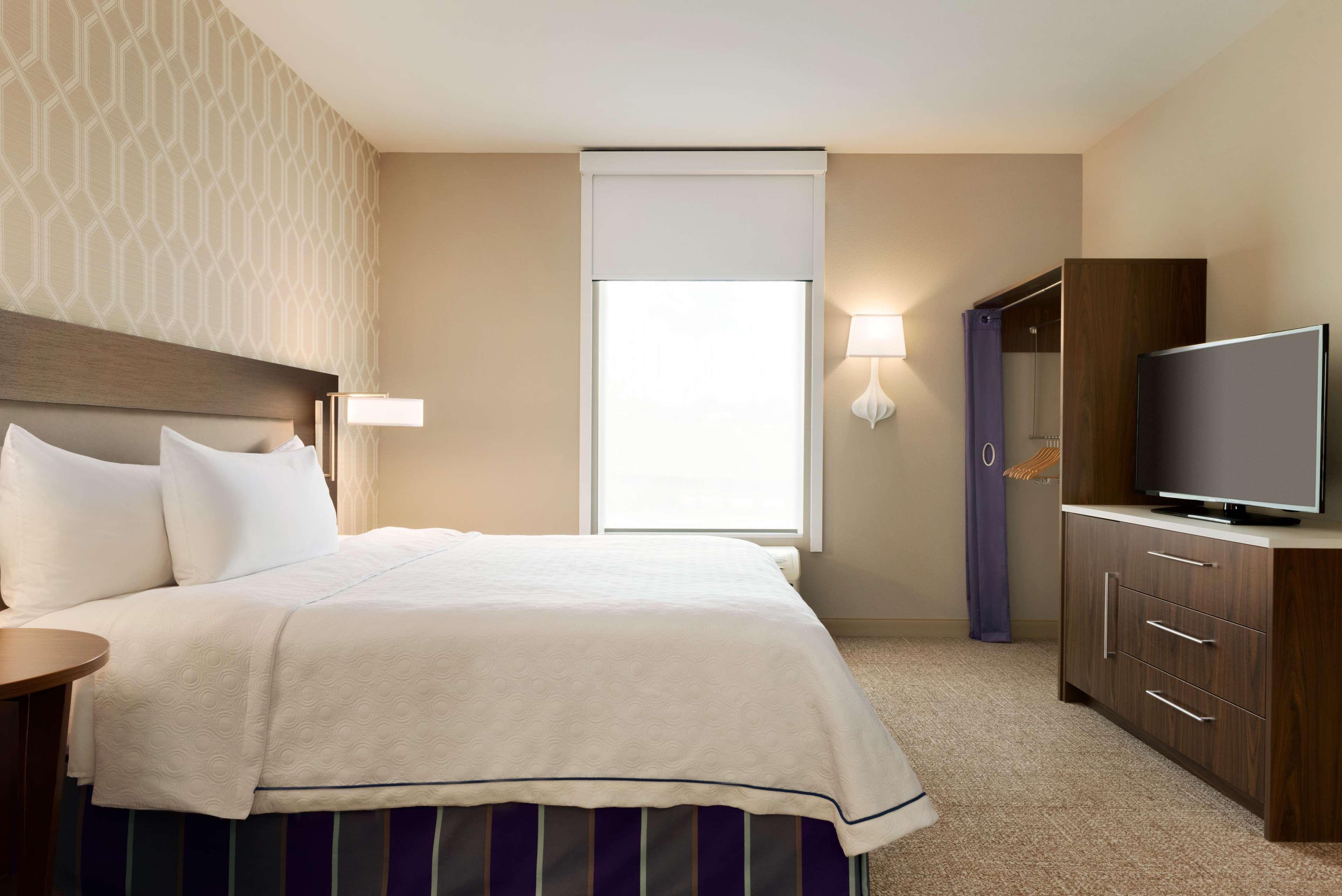 Home2 Suites By Hilton Menomonee Falls Milwaukee Exteriör bild
