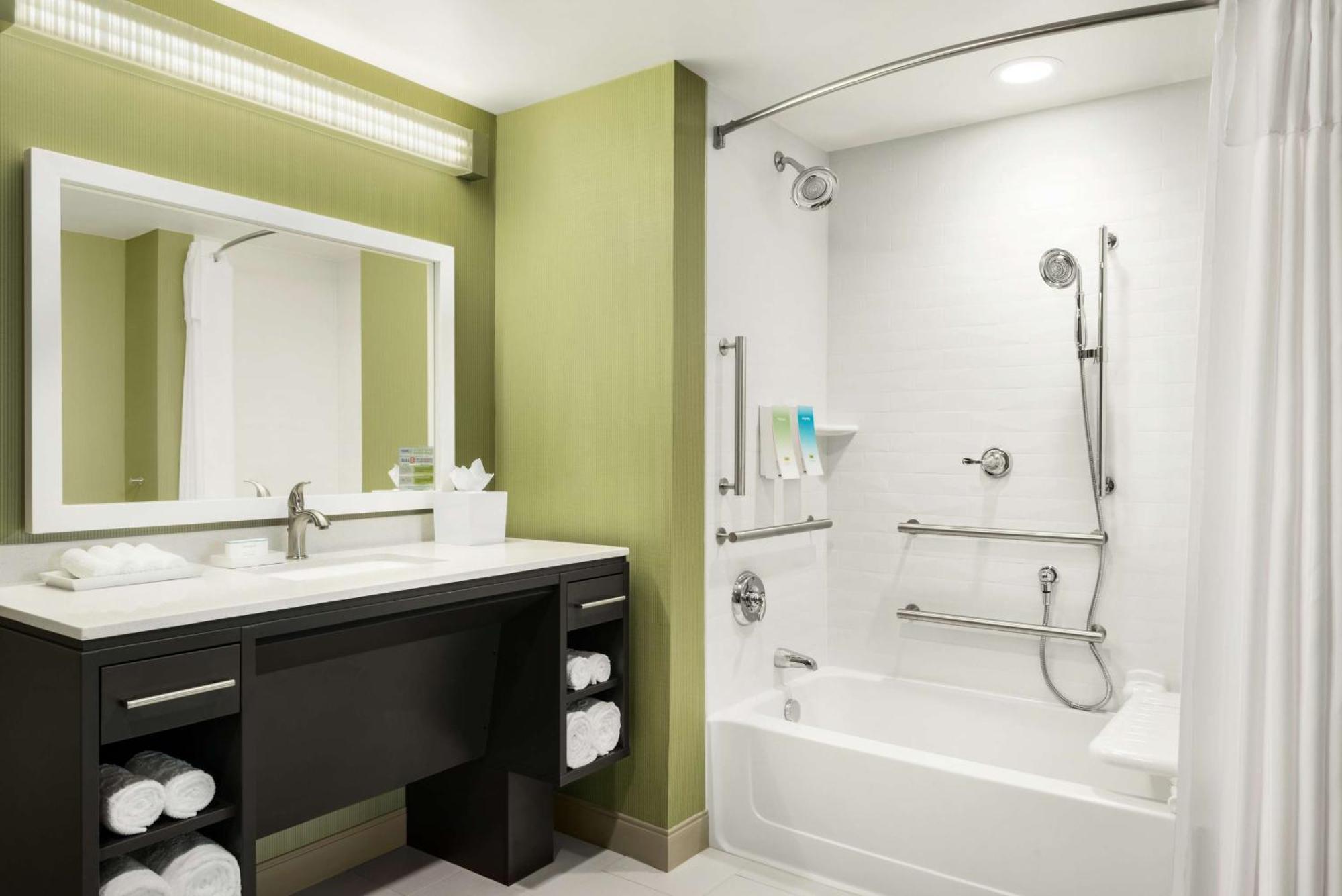 Home2 Suites By Hilton Menomonee Falls Milwaukee Exteriör bild